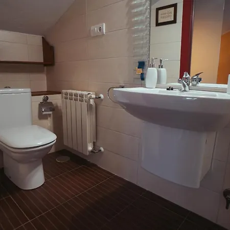 Rurales Galpones アパート Coaña